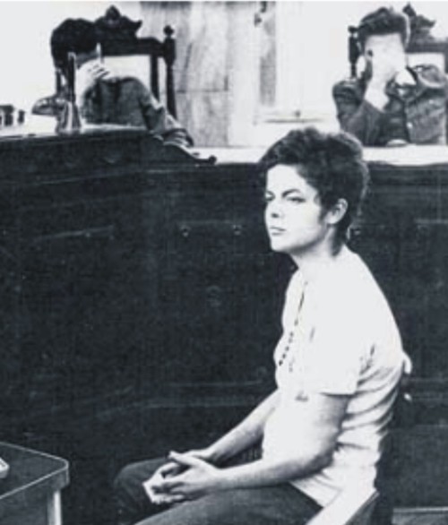 “Nem ódio, nem vingança, nem perdão” Assim a presidente Dilma resumiu o sentimento que tem pelas pessoas que a torturaram dilma - guerrilheira - interregotario